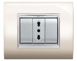 PLACCA NEWPRESTIGE 3 MODULI BIANCO PERLA